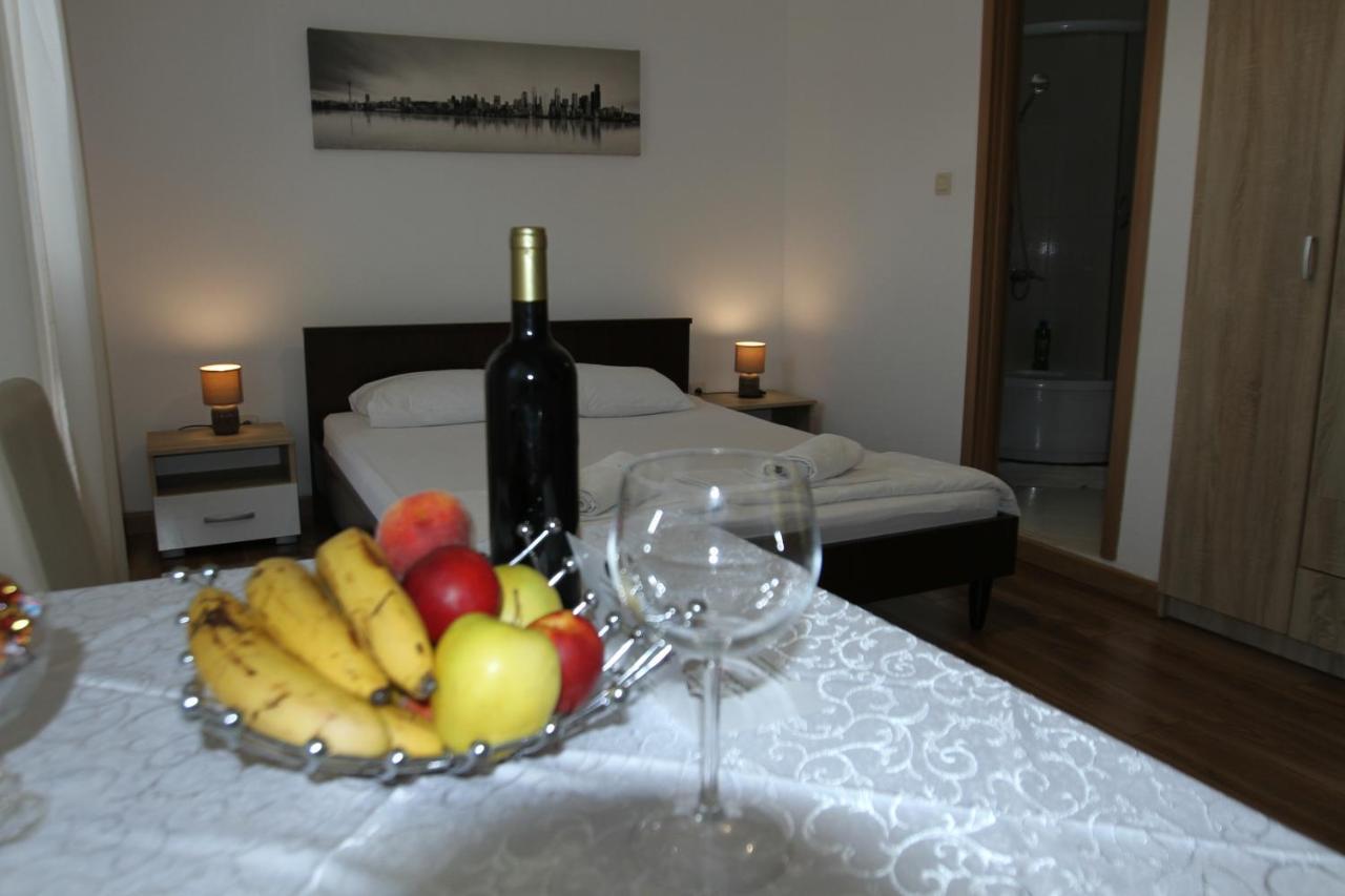 סבטי סטפן Apartments Muhar מראה חיצוני תמונה