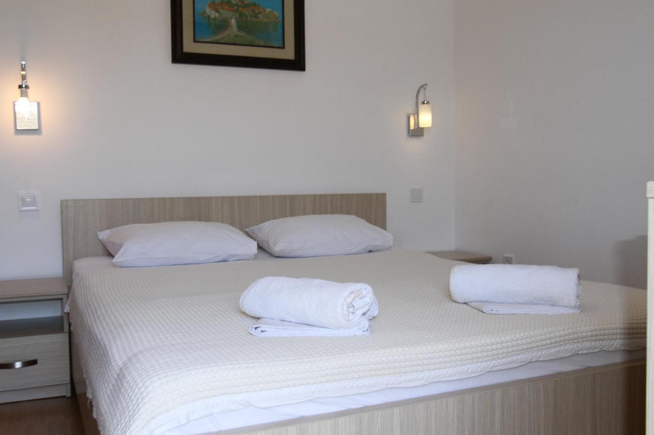 סבטי סטפן Apartments Muhar מראה חיצוני תמונה